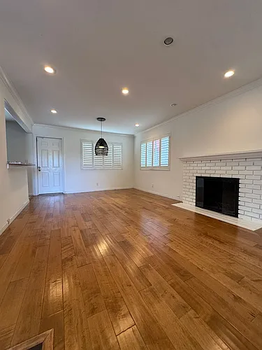 1024 Pier Ave #1 Photo 1 1024 Pier Ave #1 Photo 1