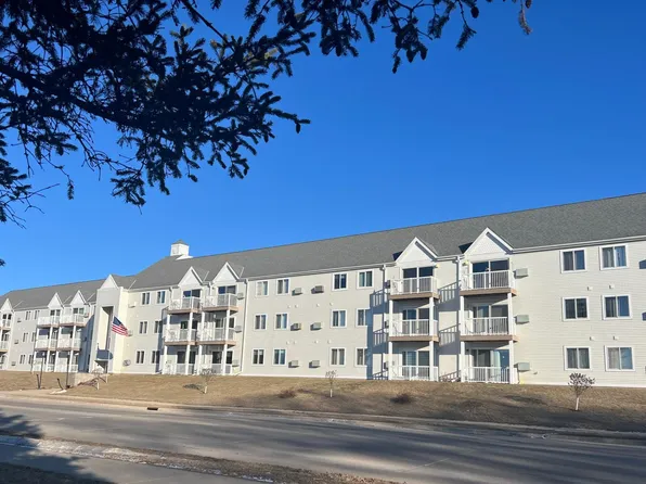 101 Albion Ave APT 105, Fairmont, MN 56031