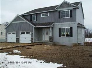 11731 Echo Ridge Dr NE, Sparta, MI 49345