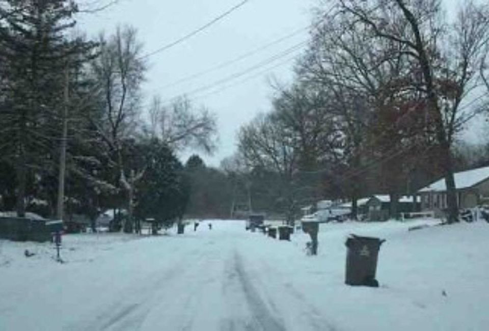 2nd image of 336 Viking Dr