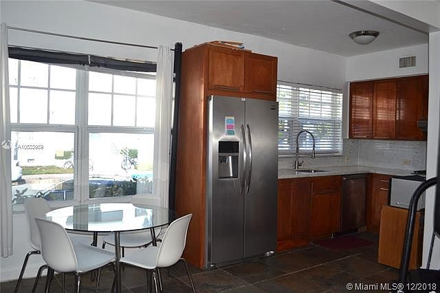 1st image of 760 Meridian Ave APT 3