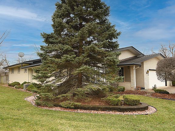 4th image of 12651 S Navajo Ct W