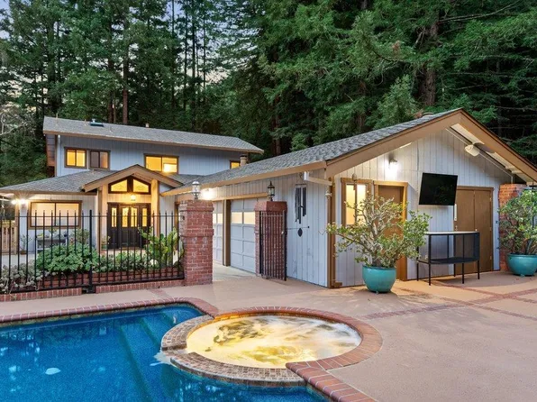 350 Aurora Rd, Soquel, CA 95073