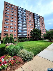 90 Prospect Ave APT 11A, Hackensack, NJ, 07601