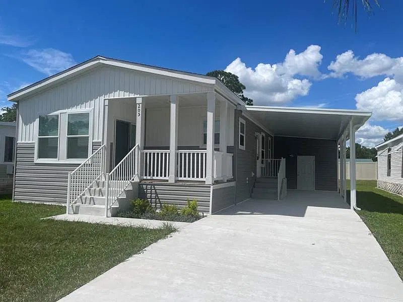 2 bed, 2.0 bath, 1133 sqft, $1,400 — Photo 3