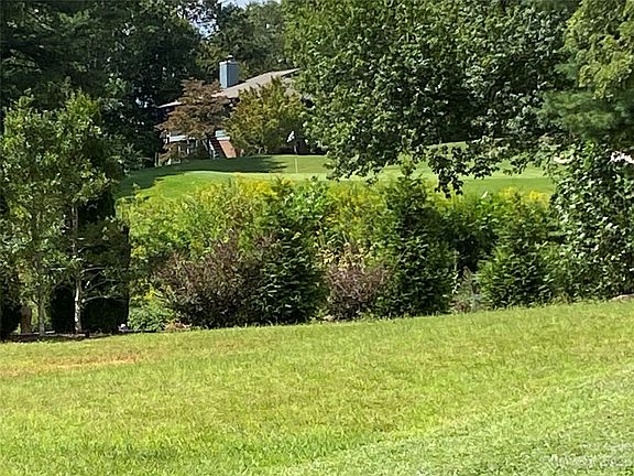 4th image of 105 Triple Fairways Dr #23