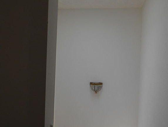3rd image of 563 Park Shadow Ct