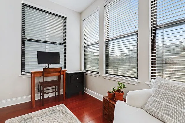 1455 W Cuyler Ave #2E — Photo 18