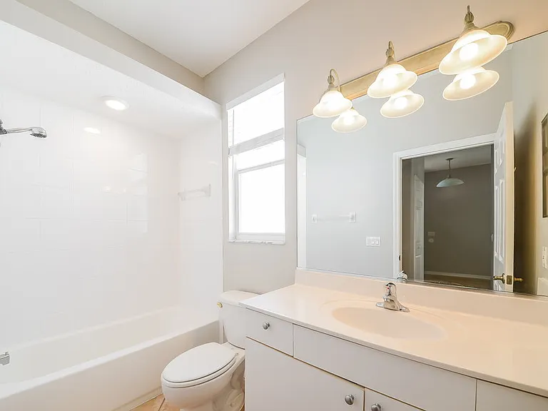 1073 Whitegate Ct — Photo 15