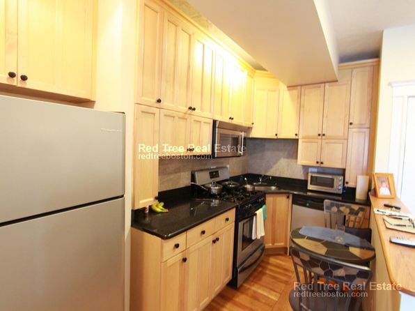 191 Winthrop Rd APT 4