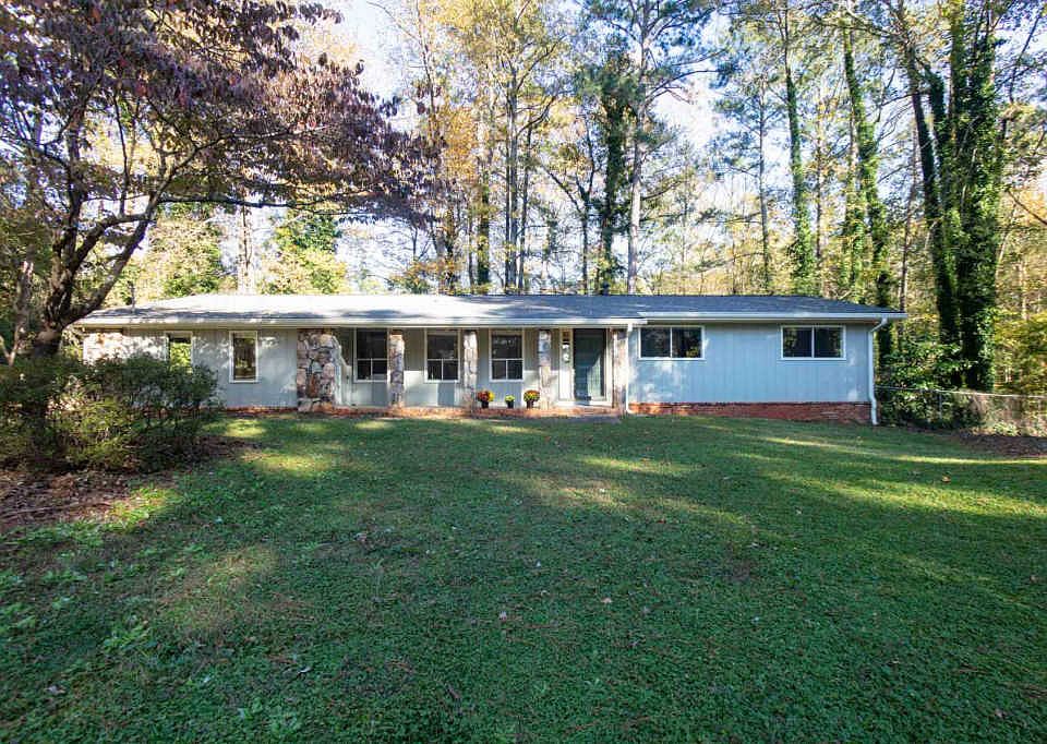 1st image of 842 Chandler Dr