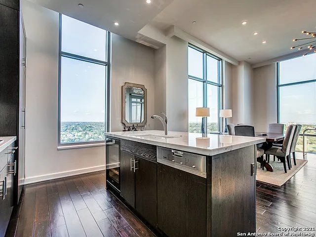 4242 Broadway St #1804 — Photo 10
