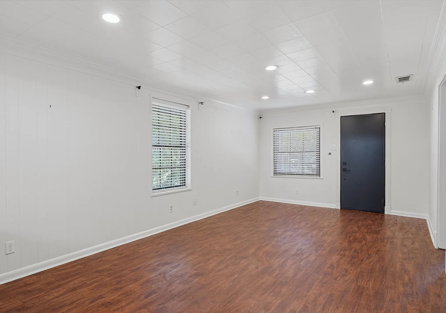 Great 3-Bedroom Home in East Austin — Photo 4