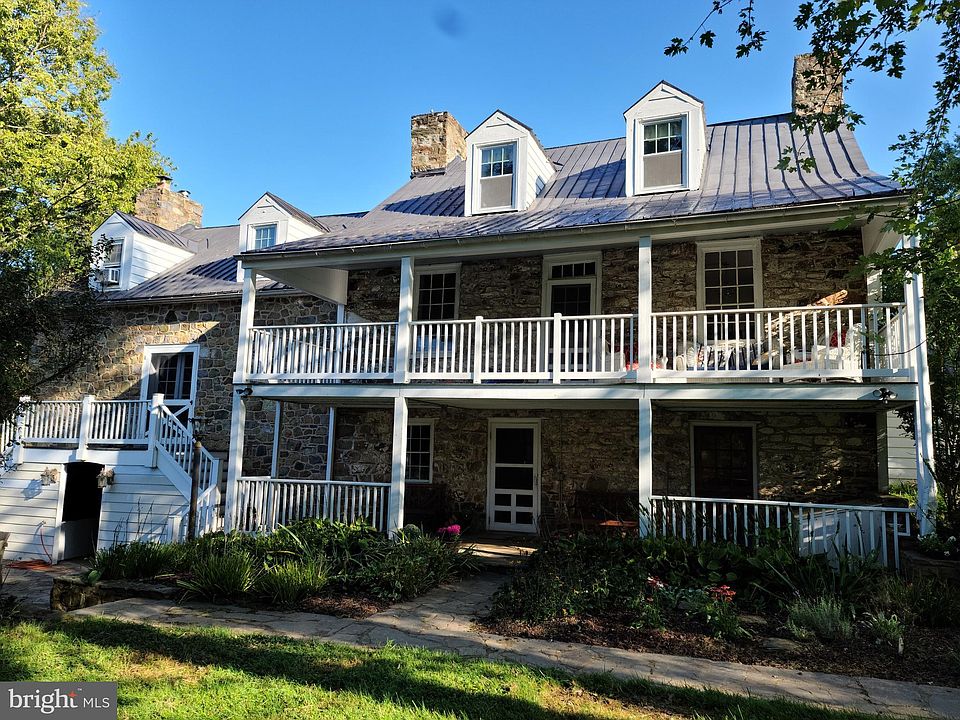 1st image of 40873 Canongate Dr