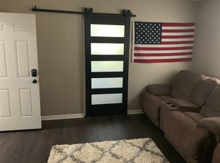 1219 East Kane Place - Upper, Milwaukee, WI 53202