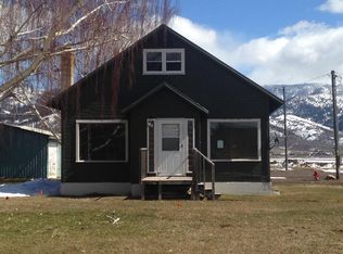 409 S Main St, Grace, ID 83241
