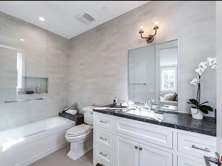4710 Noeline Ave — Photo 21