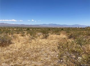 1366 S Drake Rd, Golden Valley, AZ 86413