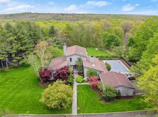 374 Taconic Rd, Stamford, CT 06904