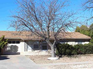 1407 Tulane Dr, Roswell, NM 88203