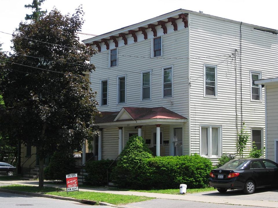1st image of 122 Church St