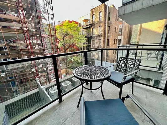 Rented by Evans Real Estate | media 14