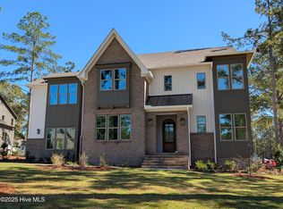 300 Sloan Lane, Pinehurst, NC 28374