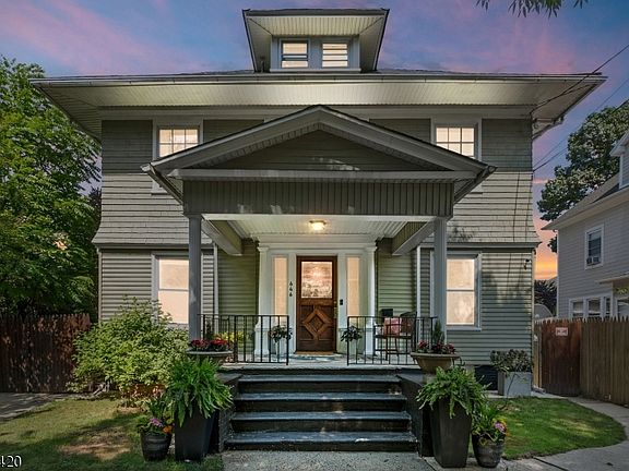 2nd image of 644 Clifton Ave