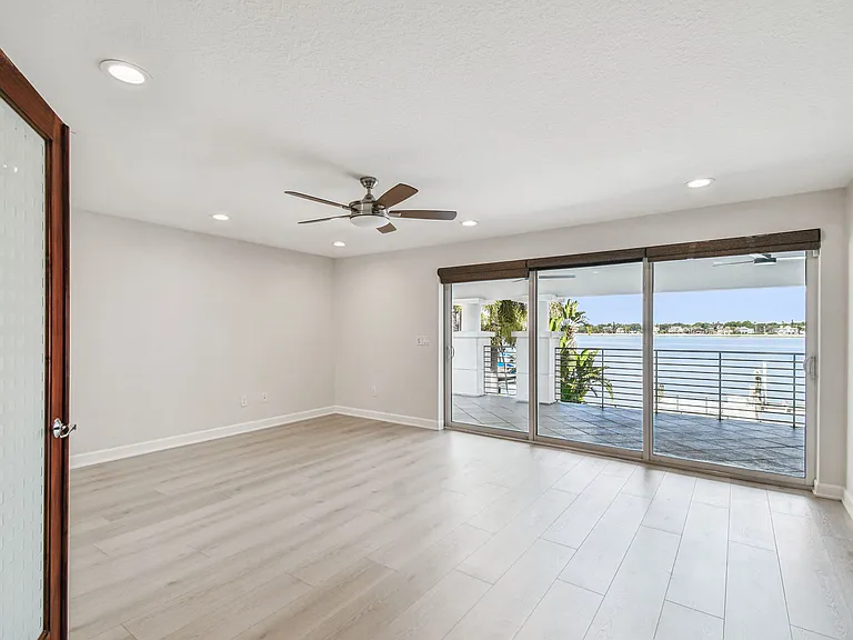 24 Adalia Ave — Photo 43