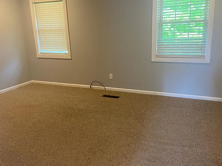 3401 Creek Cir — Photo 12