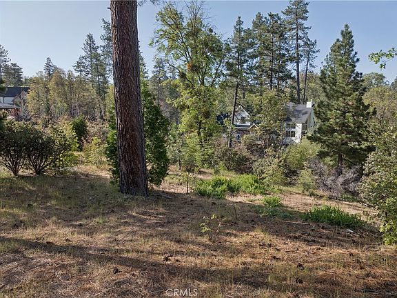3rd image of 1180 Maverick Ln #4