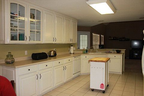 5th image of 6234 Bluebird Dr