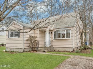 37 Leighton Rd, Trumbull, CT 06611