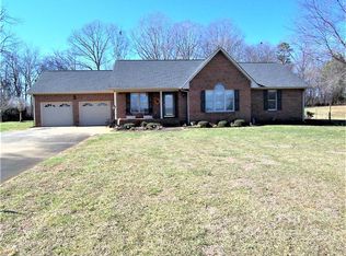 950 W Double Shoals Rd, Lawndale, NC 28090