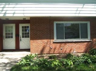 344 Northway Park Rd APT 2, Machesney Park, IL 61115