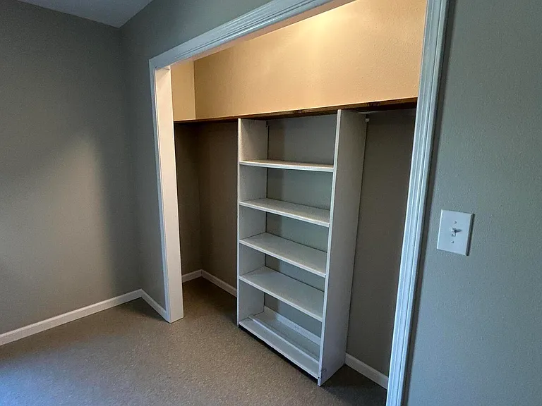 1010 Telly Rd #B — Photo 4