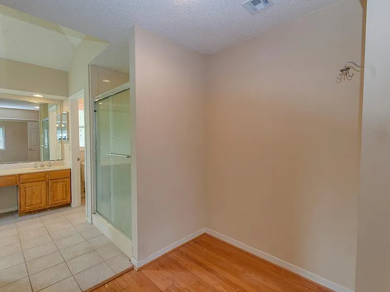 11310 Chiselhurst Way Ct — Photo 20