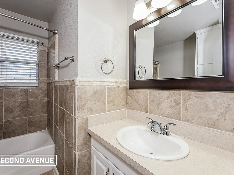 7608 Deaver Dr — Photo 13