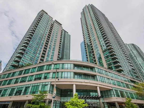 16 Yonge St #1413, Toronto, ON M5E 2A3