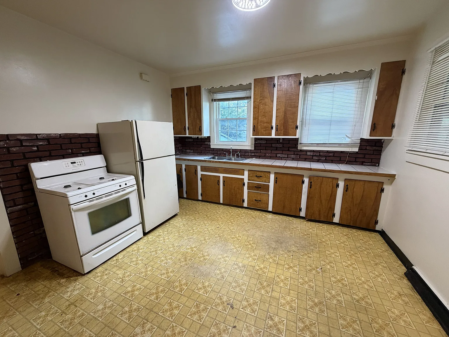 3 bed, 1569 sqft, $1,500 — Photo 3