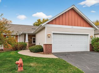 1099 Barclay St, Saint Paul, MN 55106