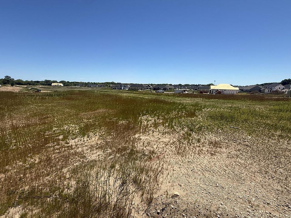 2nd image of 917 PLEASANT VALLEY ROAD