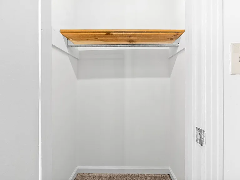 W Knollwood Cir - 1500 — Photo 18