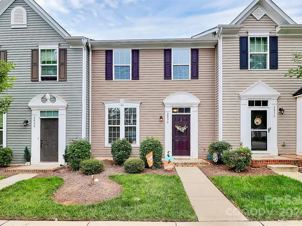 2836 Sand Cove Ct, Denver, NC 28037