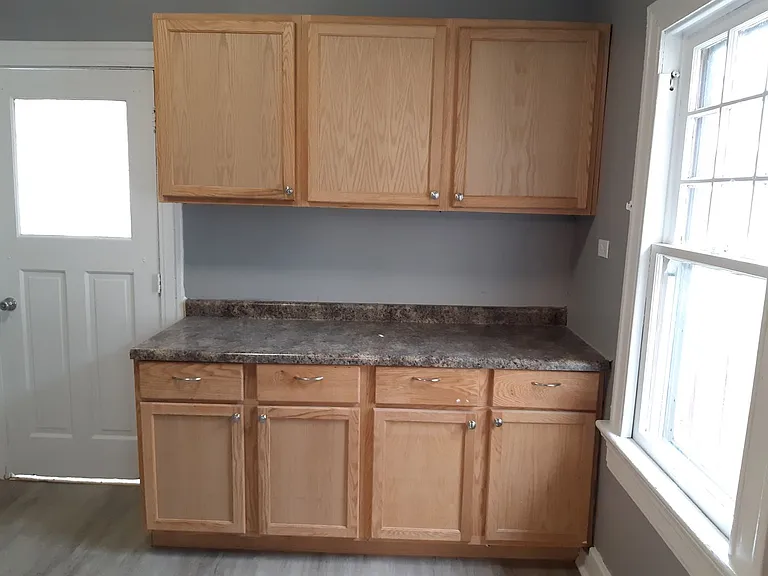220 Fernwood Ave — Photo 13
