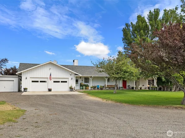 1210 Takhoma Farm Road, Ellensburg, WA 98926