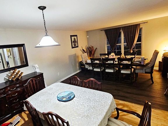 5th image of 1008 Brown Ln