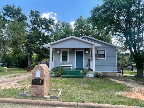 721 Frazier St, Gilmer, TX 75644