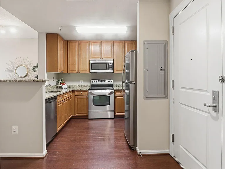 11700 Old Georgetown Rd #1007 — Photo 3
