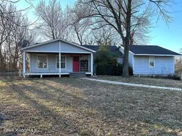 701 E Cedar Tree Ln, Hartsburg, MO 65039